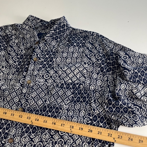 Enro Navy Blue Hawaiian Tribal Print Button up Camp Shirt Mens Medium 100% Rayon - Picture 5 of 6
